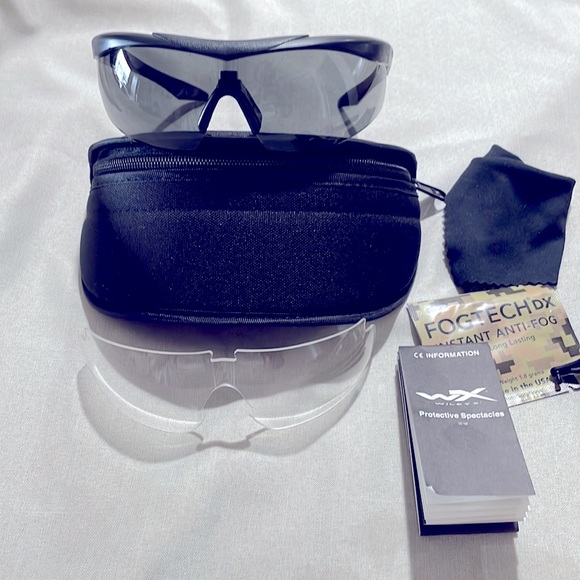Wiley X Talon Men's Black Sunglasses Interchangable Lens+ Zip Case & Acc… - Picture 1 of 13